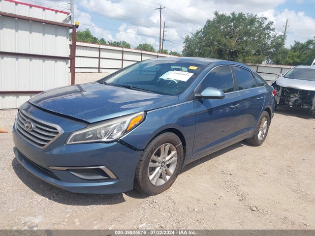 Hyundai SONATA SE 2016 5NPE24AF4GH378877 Image 2