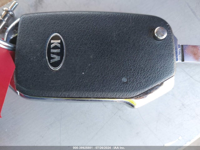 KIA Forte Lxs 2019 3KPF24AD0KE071819 Image 11