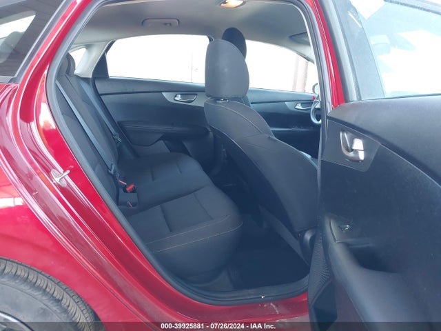 KIA Forte Lxs 2019 3KPF24AD0KE071819 Image 8