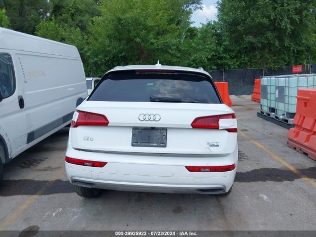 WA1BNAFY6J2151714 Audi Q5 2.0t Premium
