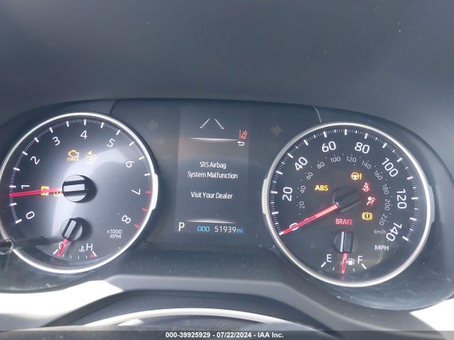 Toyota RAV4 LE 2019 JTMH1RFVXKD030206 Image 7
