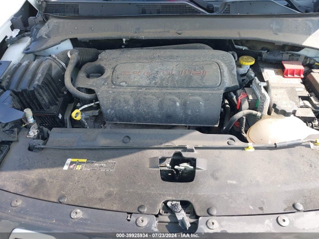 3C4NJDFB6NT113352 Jeep Compass Latitude Lux 4x4