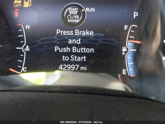 3C4NJDFB6NT113352 Jeep Compass Latitude Lux 4x4