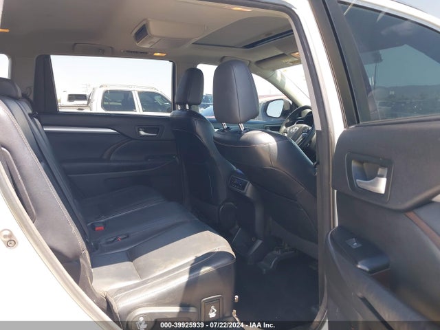 Toyota Highlander Xle V6 2014 5TDKKRFH0ES033654 Image 8