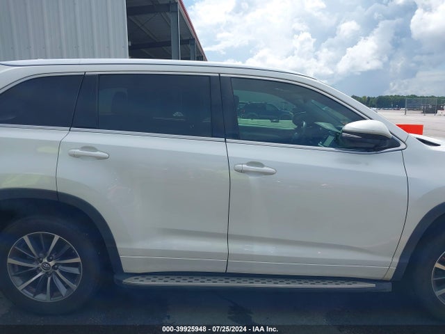 Toyota Highlander Xle 2018 5TDKZRFH0JS282719 Image 14