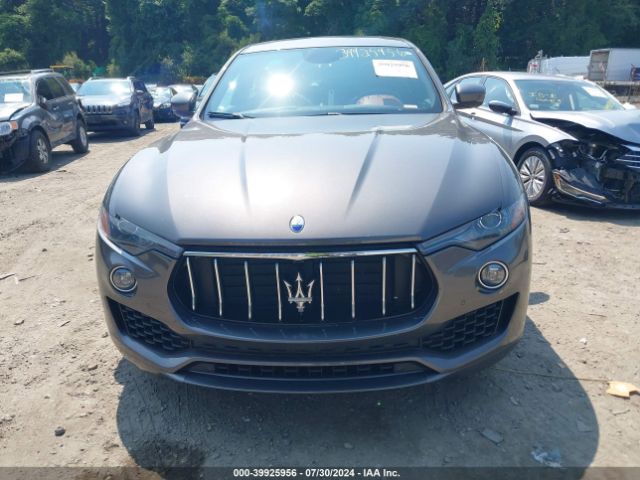 ZN661XUA7KX325305 Maserati Levante