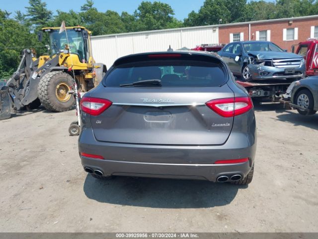 ZN661XUA7KX325305 Maserati Levante