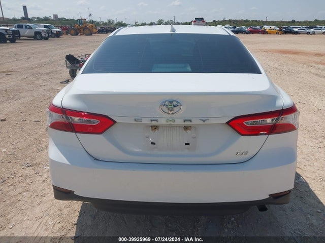 Toyota CAMRY LE 2019 4T1B11HK7KU845694 Image 16