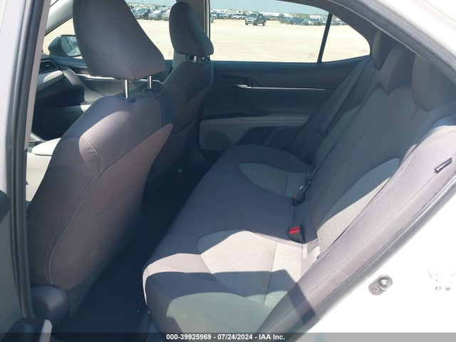 Toyota CAMRY LE 2019 4T1B11HK7KU845694 Image 8