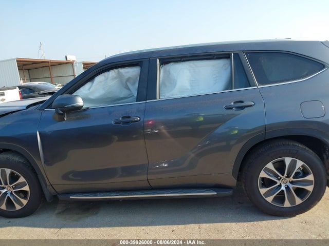 Toyota Highlander Xle 2024 5TDKDRAH9RS053005 Image 14
