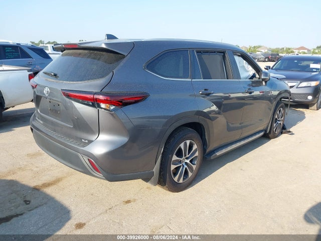 Toyota Highlander Xle 2024 5TDKDRAH9RS053005 Image 4