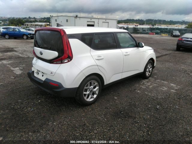 KNDJ23AUXM7137395 KIA SOUL S