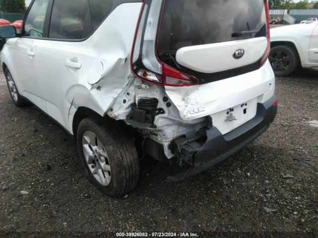 KNDJ23AUXM7137395 KIA SOUL S