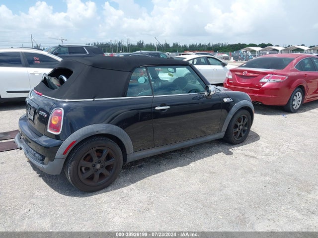2010 MINI COOPER S WMWMS3C57ATY08878 Photo 3