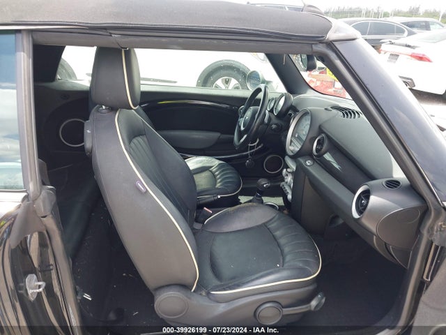2010 MINI COOPER S WMWMS3C57ATY08878 Photo 4