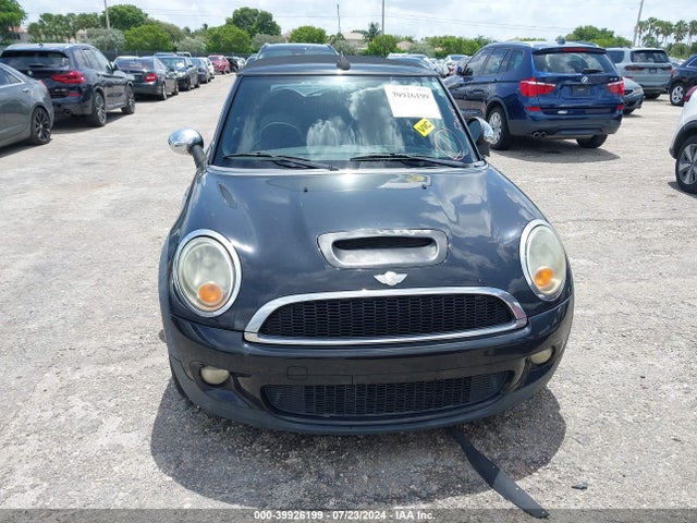 2010 MINI COOPER S WMWMS3C57ATY08878 Photo 5