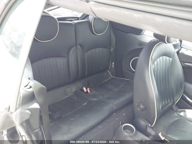 2010 MINI COOPER S WMWMS3C57ATY08878 Photo 7