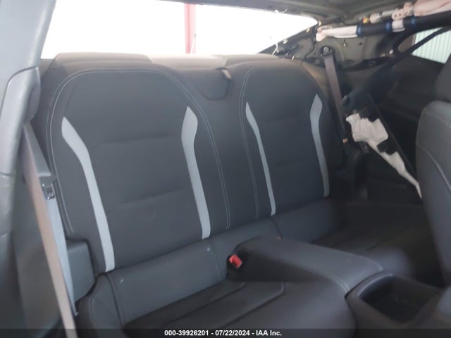 Chevrolet Camaro 1lt 2017 1G1FB1RS0H0160480 Image 8