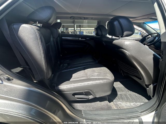 5XYKW4A79FG614218 KIA Sorento Sx V6