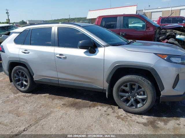 Toyota RAV4 LE 2021 2T3H1RFV9MC162350 Image 13