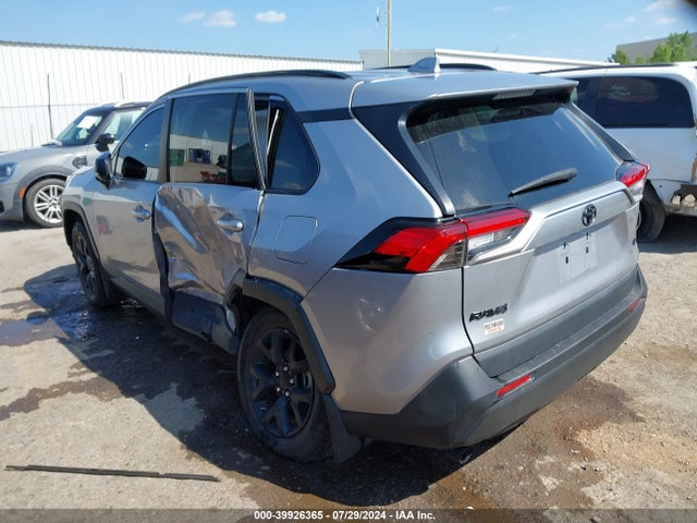 Toyota RAV4 LE 2021 2T3H1RFV9MC162350 Image 3