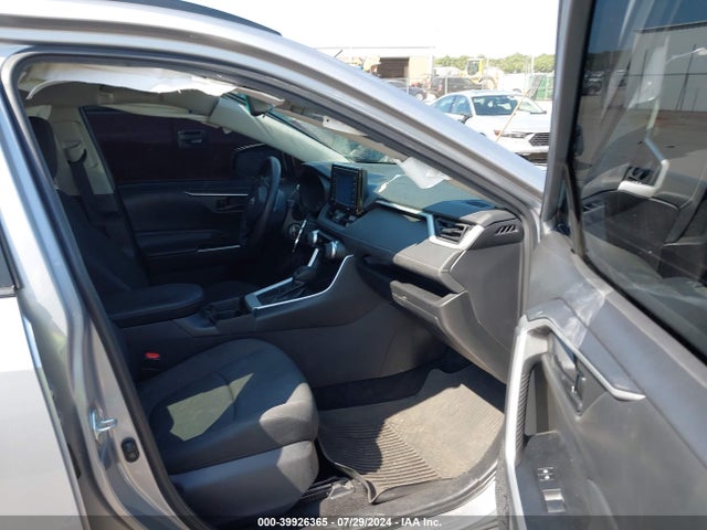Toyota RAV4 LE 2021 2T3H1RFV9MC162350 Image 5