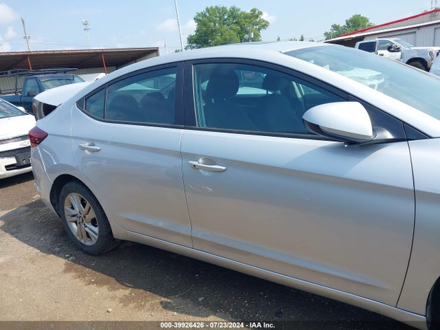 Hyundai Elantra Value Edition 2019 5NPD84LF6KH436357 Image 14