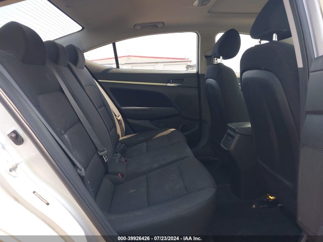 Hyundai Elantra Value Edition 2019 5NPD84LF6KH436357 Image 8