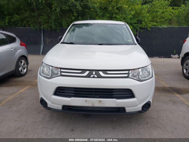 JA4AD2A36EZ010879 Mitsubishi Outlander Es
