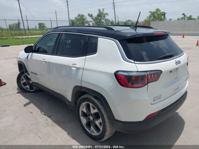 3C4NJDCB2JT137999 Jeep Compass Limited 4x4