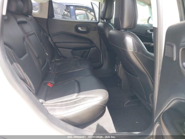3C4NJDCB2JT137999 Jeep Compass Limited 4x4