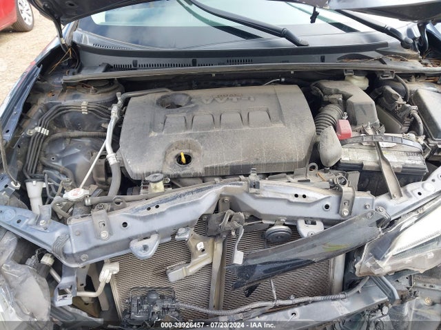 Toyota COROLLA LE 2018 5YFBURHE6JP816994 Image 10