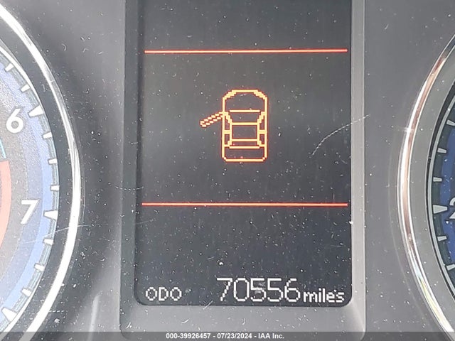 Toyota COROLLA LE 2018 5YFBURHE6JP816994 Image 16