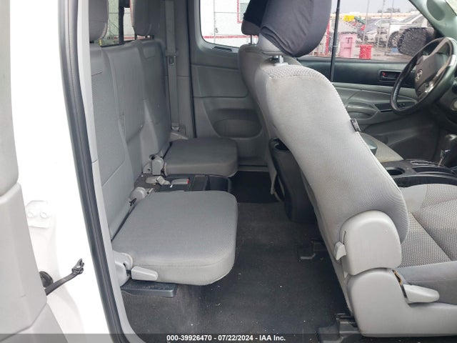 Toyota Tacoma 2015 5TFTX4CN0FX063834 Image 8