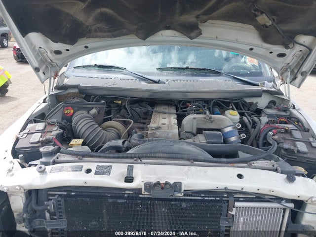 39926478 :رقم المزاد ، 3B7KF2368XG185374 vin ، 1999 Dodge Ram 2500 St مزاد بيع