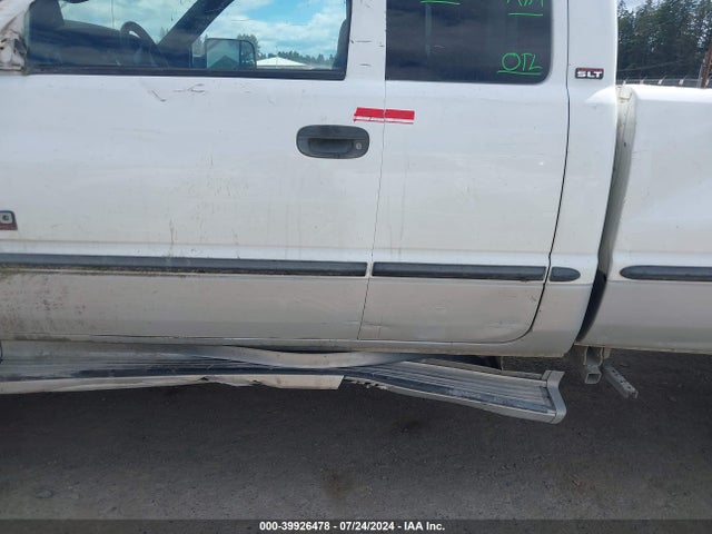 39926478 :رقم المزاد ، 3B7KF2368XG185374 vin ، 1999 Dodge Ram 2500 St مزاد بيع