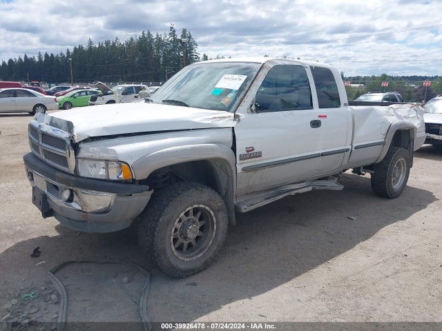 39926478 :رقم المزاد ، 3B7KF2368XG185374 vin ، 1999 Dodge Ram 2500 St مزاد بيع