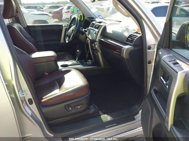 JTEBU5JR6F5272258 Toyota 4runner Limited