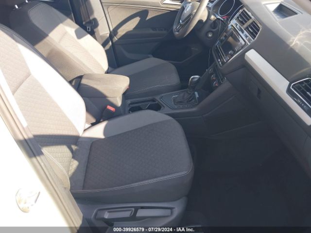 2021 VOLKSWAGEN TIGUAN 3VV1B7AX7MM074586 Photo 4
