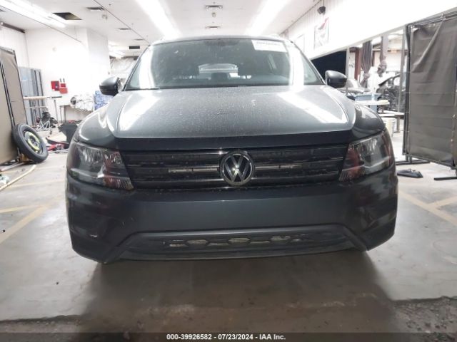 3VV3B7AX0MM064586 Volkswagen Tiguan 2.0t Se/2.0t Se R-line Black/2.0t Sel