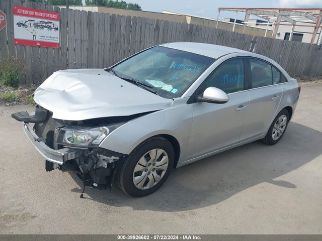 Chevrolet Cruze 1lt Auto 2015 1G1PC5SB7F7144963 Image 2