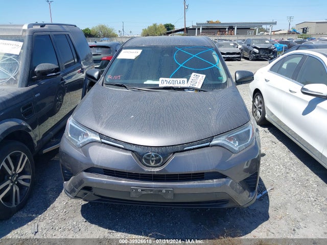 Toyota RAV4 LE 2017 2T3ZFREV7HW362977 Image 13