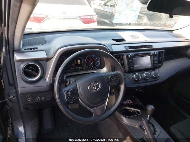Toyota RAV4 LE 2017 2T3ZFREV7HW362977 Image 22