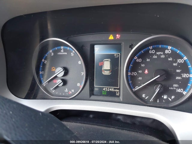 Toyota RAV4 LE 2017 2T3ZFREV7HW362977 Image 7