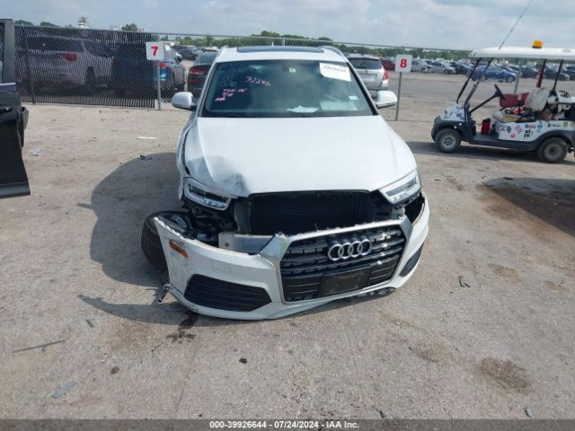WA1GFCFS5GR007033 Audi Q3 2.0t Premium Plus