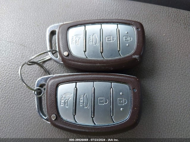 Hyundai Elantra Value Edition 2020 5NPD84LF5LH523152 Image 11