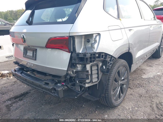3VV5X7B25RM009586 Volkswagen Taos 1.5t S