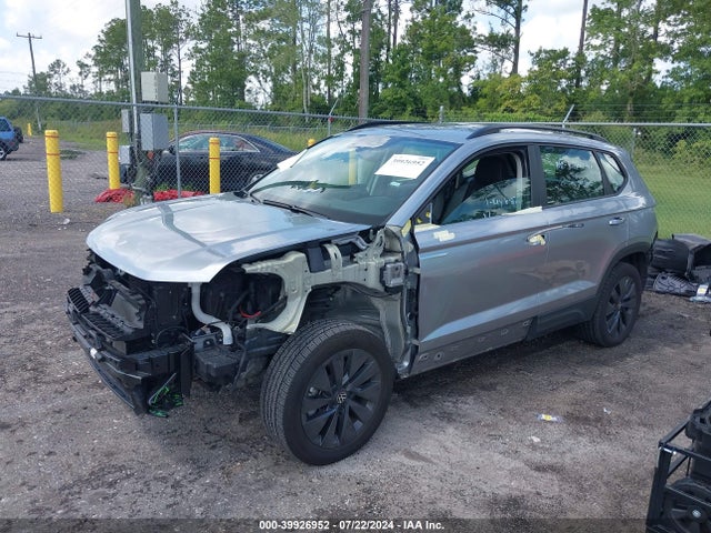 3VV5X7B25RM009586 Volkswagen Taos 1.5t S