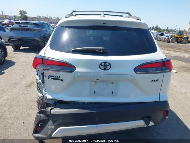 Toyota Corolla Cross Xle 2023 7MUDAAAG1PV063380 Image 16