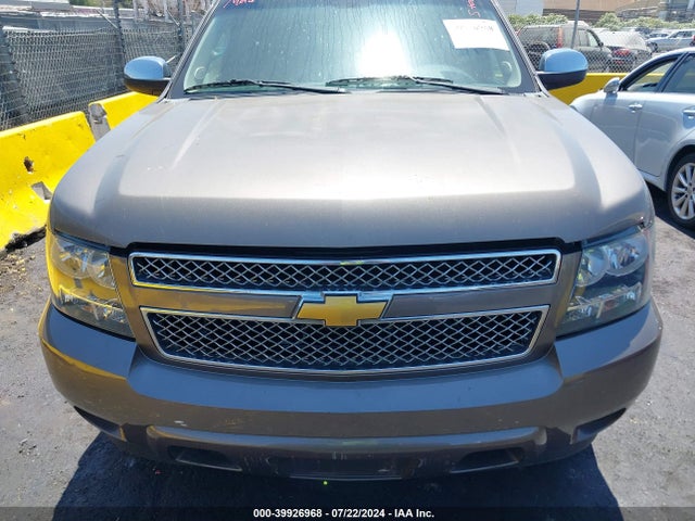 Chevrolet Suburban 1500 Ls 2014 1GNSKHE71ER181241 Image 12